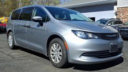 2020 Chrysler Voyager L