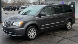2016 Chrysler Town and Country Touring