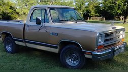1986 Dodge RAM 150 Base