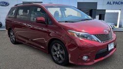 2017 Toyota Sienna SE Premium 8-Passenger