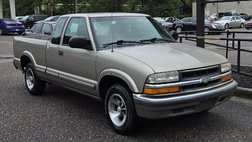 2000 Chevrolet S-10 Base