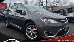 2017 Chrysler Pacifica Touring Plus