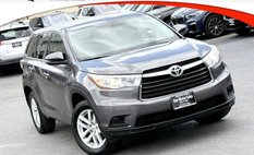 2015 Toyota Highlander LE