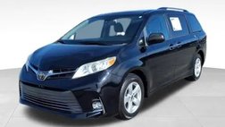 2018 Toyota Sienna XLE