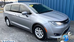 2020 Chrysler Pacifica Touring