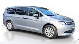 2020 Chrysler Voyager L