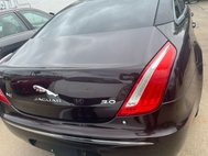 2015 Jaguar XJ Base