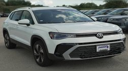 2025 Volkswagen Taos SE 4Motion