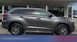 2017 Toyota Highlander SE