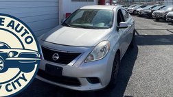 2013 Nissan Versa 1.6 SV