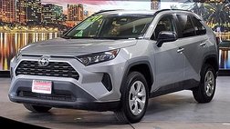 2020 Toyota RAV4 LE
