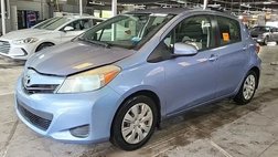 2013 Toyota Yaris LE