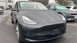 2024 Tesla Model Y Standard Range