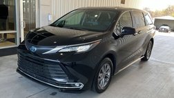 2023 Toyota Sienna XLE