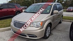 2014 Chrysler Town and Country Touring