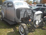 1935 Plymouth 4 door sedan body