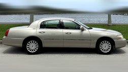 2005 Lincoln Town Car Signature