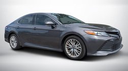 2020 Toyota Camry Hybrid XLE