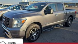 2021 Nissan Titan SV