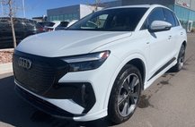 2024 Audi Q4 e-tron quattro Premium 50