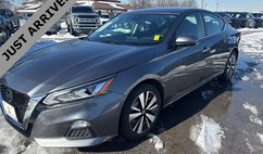 2022 Nissan Altima 2.5 SV