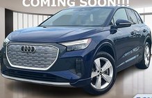 2022 Audi Q4 e-tron quattro Premium Plus 50