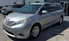 2017 Toyota Sienna XLE 7-Passenger Auto Access Seat