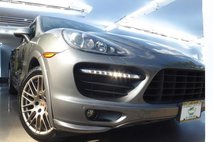 2014 Porsche Cayenne GTS