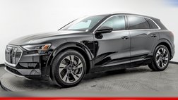 2022 Audi e-tron quattro Premium Plus