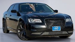 2020 Chrysler 300 Touring