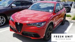 2025 Alfa Romeo Stelvio Intensa