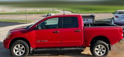 2011 Nissan Titan SV