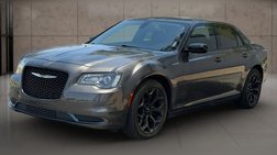 2019 Chrysler 300 Touring