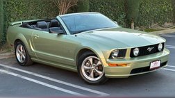 2006 Ford Mustang GT Deluxe