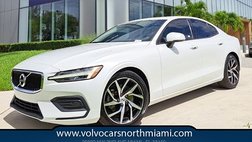 2020 Volvo S60 T5 Momentum