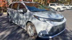 2022 Toyota Sienna Woodland Edition