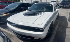2016 Dodge Challenger R/T Shaker