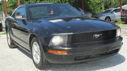 2007 Ford Mustang V6 Deluxe