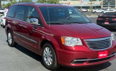 2015 Chrysler Town and Country Limited Platinum