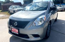 2014 Nissan Versa 1.6 S Plus