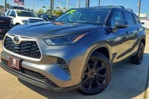 2022 Toyota Highlander L