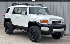 2014 Toyota FJ Cruiser Base
