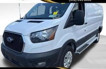 2025 Ford Transit 250