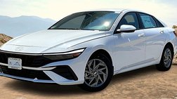 2025 Hyundai Elantra Hybrid 
