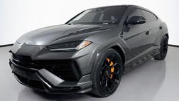 2023 Lamborghini Urus Performante