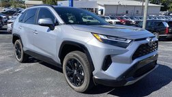 2022 Toyota RAV4 Hybrid SE