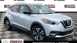 2020 Nissan Kicks SR