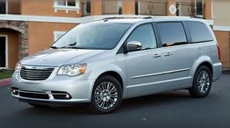 2016 Chrysler Town and Country Touring-L