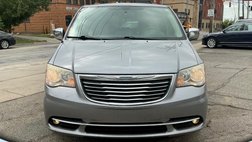 2013 Chrysler Town and Country Touring-L