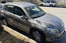 2011 Volkswagen Tiguan S